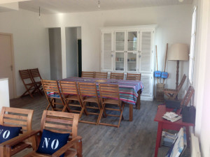 salon-tables-bois